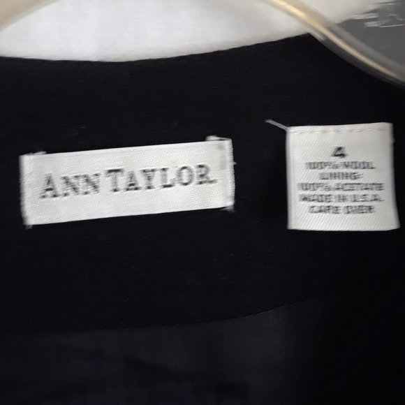 Ann Taylor, 100% Wool Dress - Picture 5 of 5